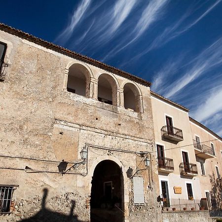 Castello Di Altomonte Hotel Ngoại thất bức ảnh