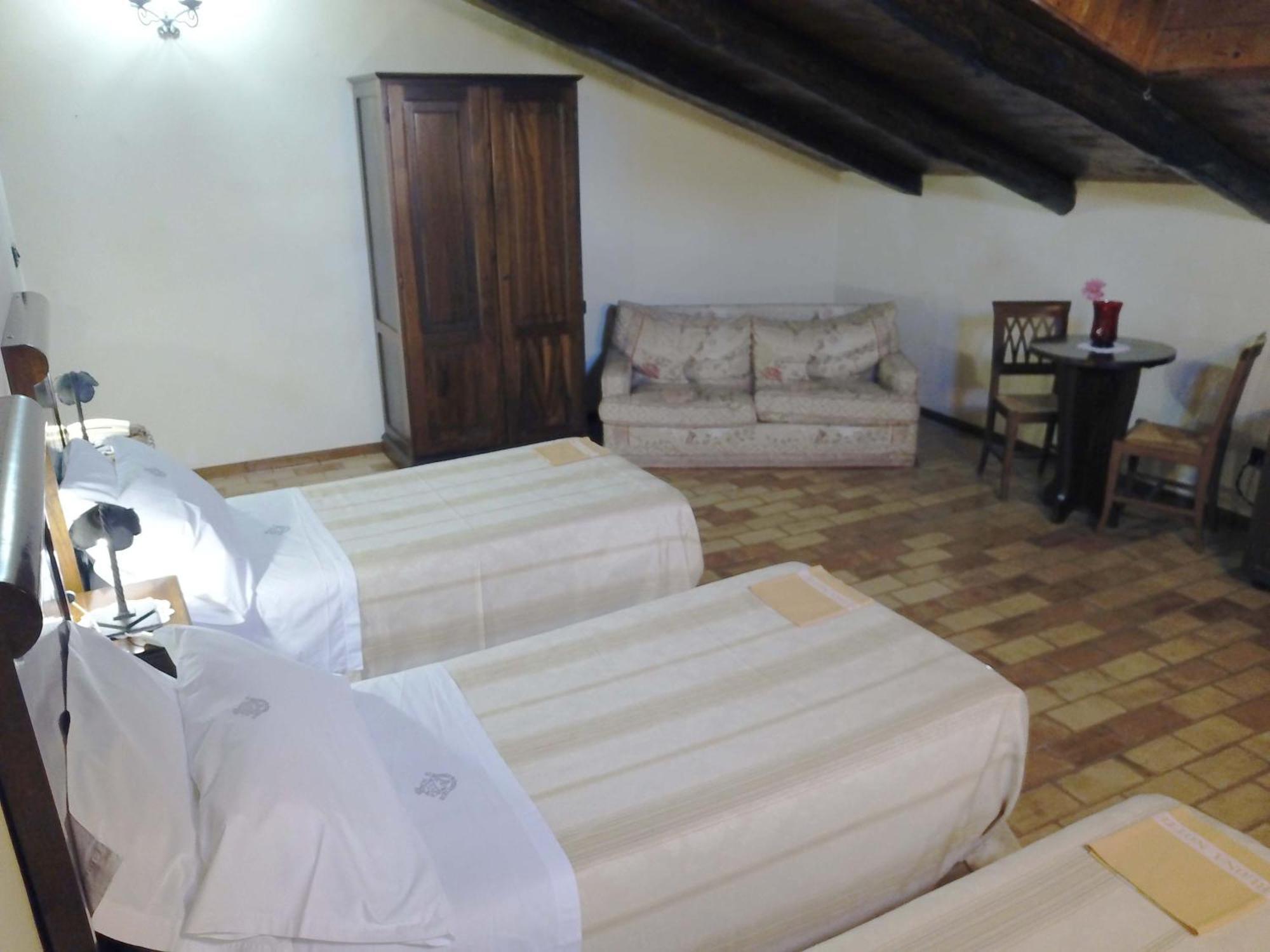 Castello Di Altomonte Hotel Ngoại thất bức ảnh