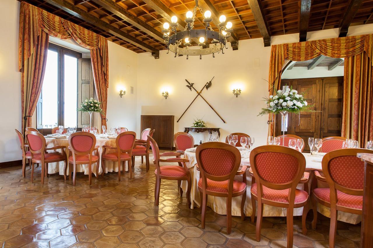 Castello Di Altomonte Hotel Ngoại thất bức ảnh